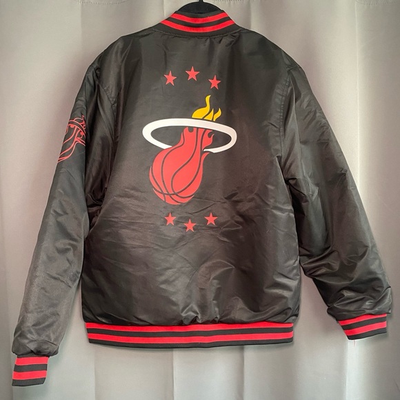 Oversized Miami Heat Bomber Jacket Men:(Small)/ Women:(Fits like a Medium) - Picture 3 of 6